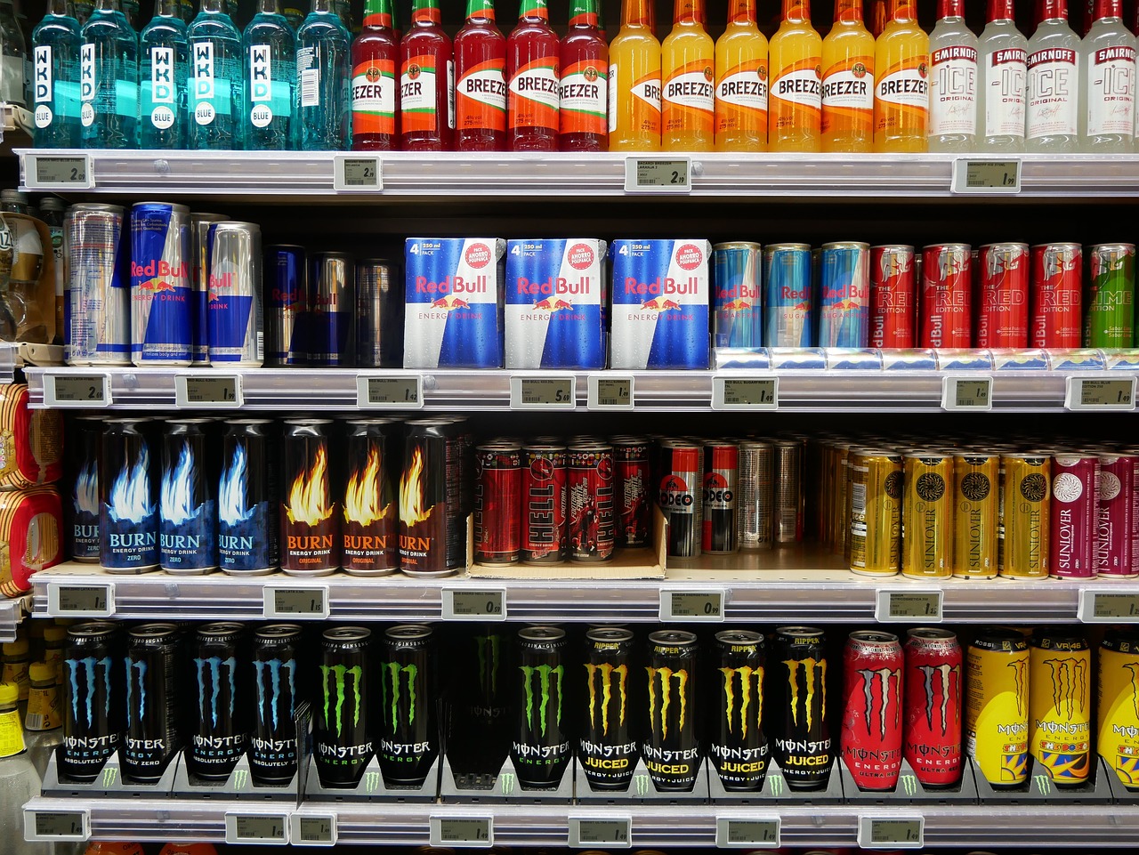 スポーツドリンクが虫歯の原因？！歯医者が教える対策とは！